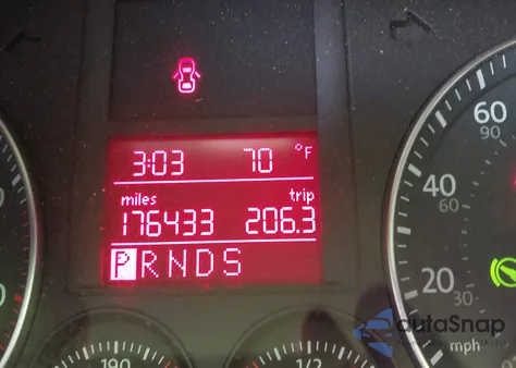 2009 Volkswagen Rabbit S z USA, uszkodzony, nr VIN WVWDA71K69W081619